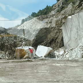 QUARRY: CALACATTA